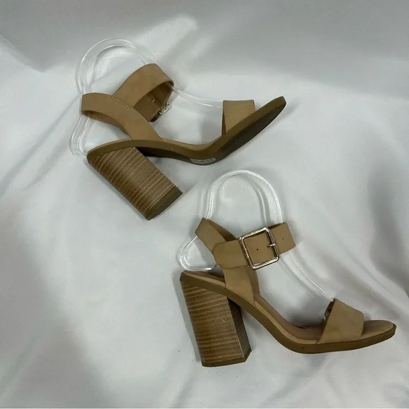 Soda | Block Heel Sandals Tan Ankle Strap Women’s Size 6 - Picture 6 of 12